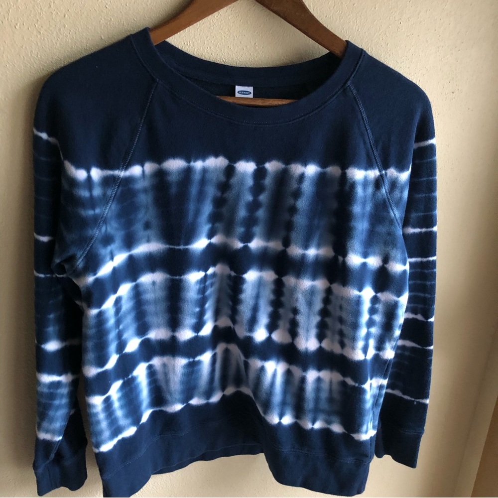 Old Navy Tie- Dye Vintage Style Sweatshirt. Blue and White. Size Small - Picture 7 of 8